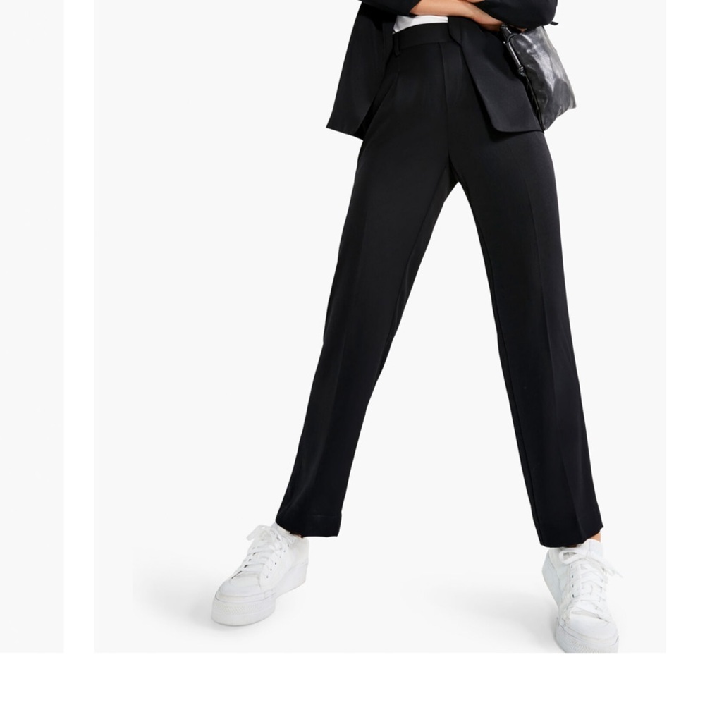 New Nic + Zoe Black Relaxed Fit Trouser Pull On Tapered Leg Ankle Pants Size 4